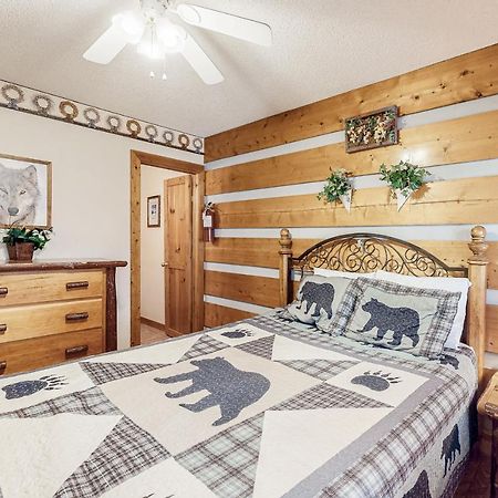 Dances With Wolves Villa Pigeon Forge Dış mekan fotoğraf