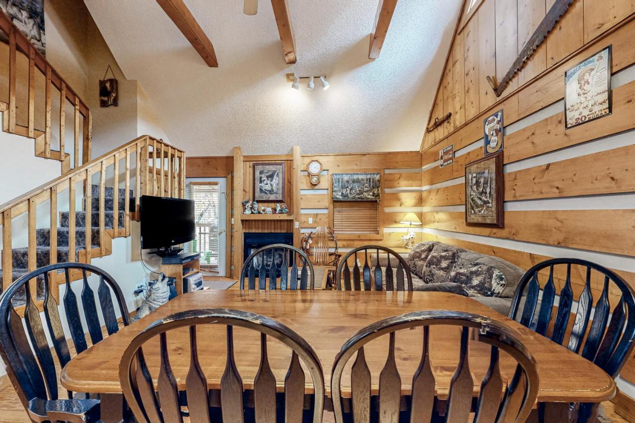 Dances With Wolves Villa Pigeon Forge Dış mekan fotoğraf