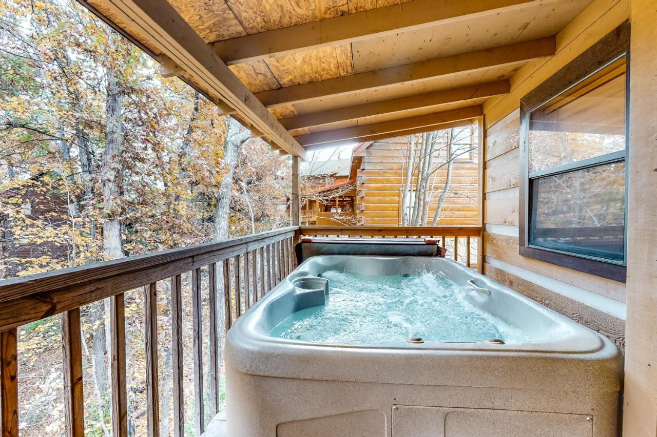 Dances With Wolves Villa Pigeon Forge Dış mekan fotoğraf